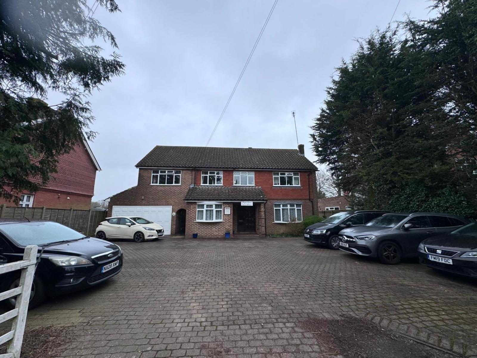 High Trees Guest House Gatwick Horley Exteriér fotografie