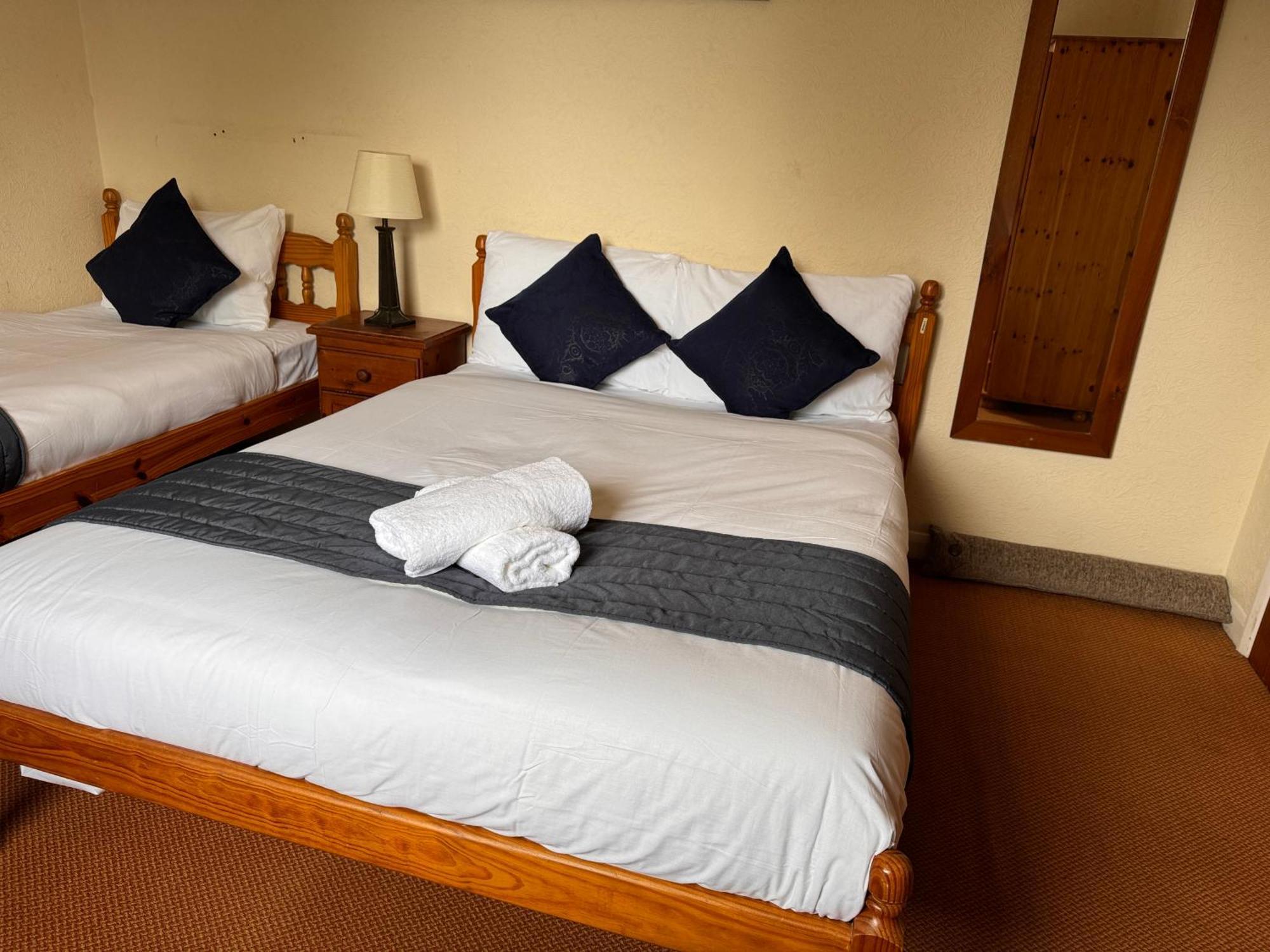 High Trees Guest House Gatwick Horley Exteriér fotografie
