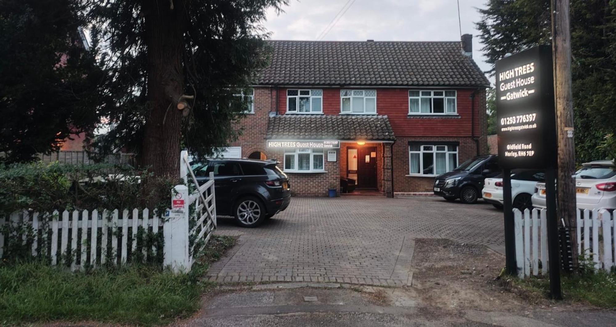 High Trees Guest House Gatwick Horley Exteriér fotografie