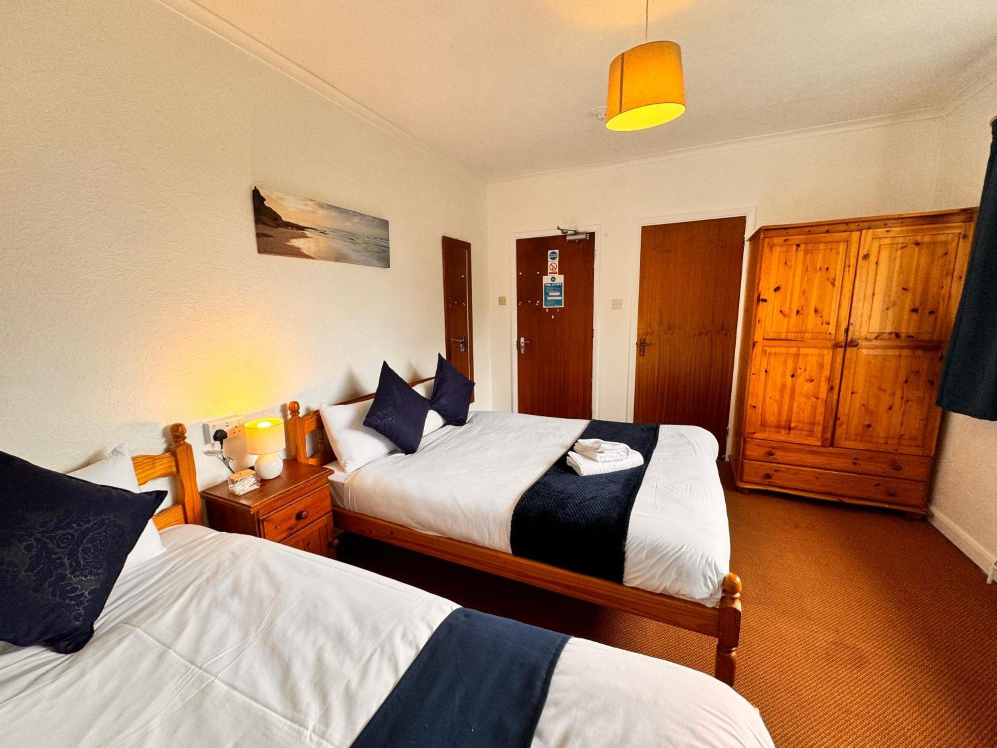 High Trees Guest House Gatwick Horley Exteriér fotografie