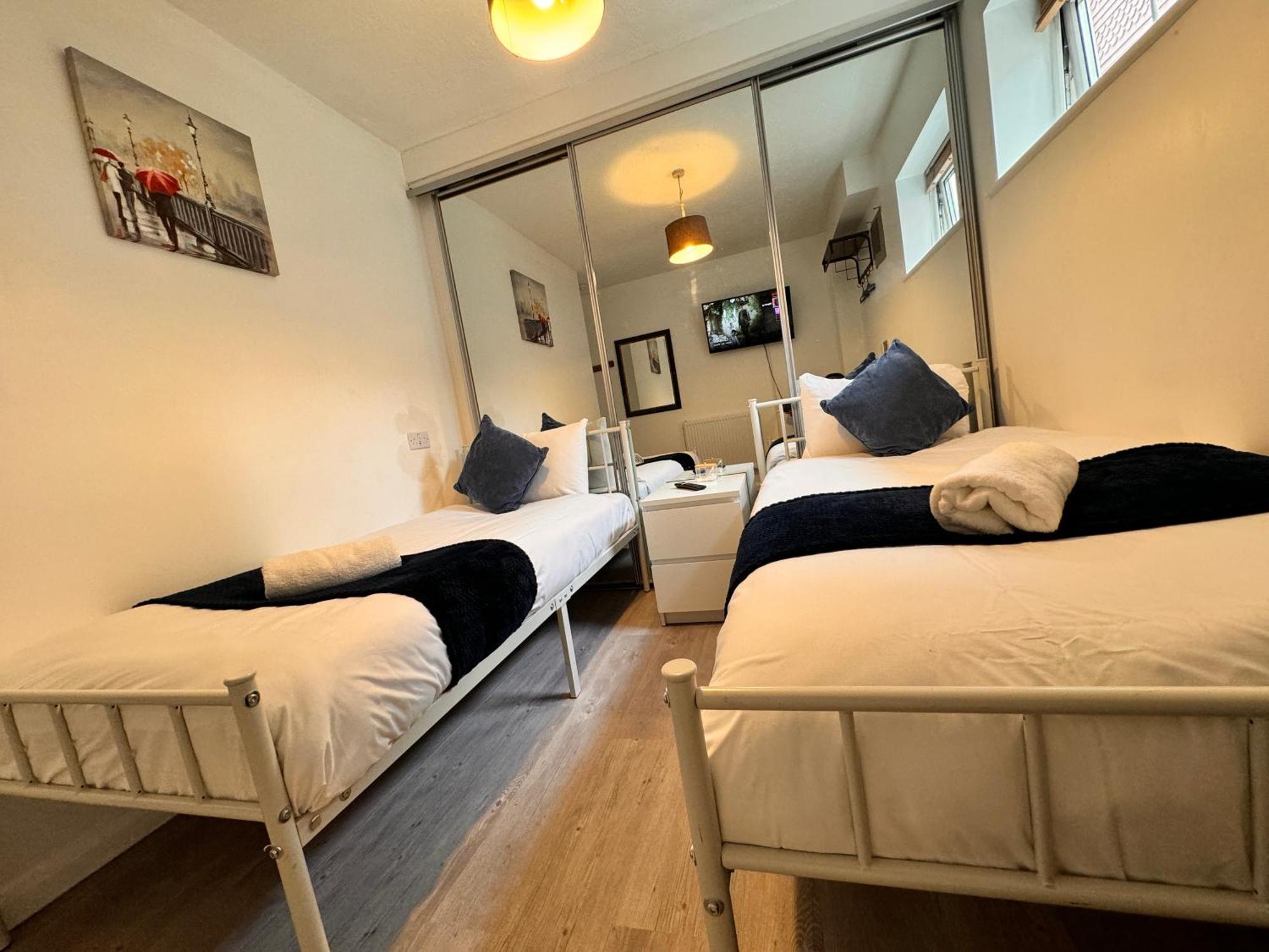High Trees Guest House Gatwick Horley Exteriér fotografie