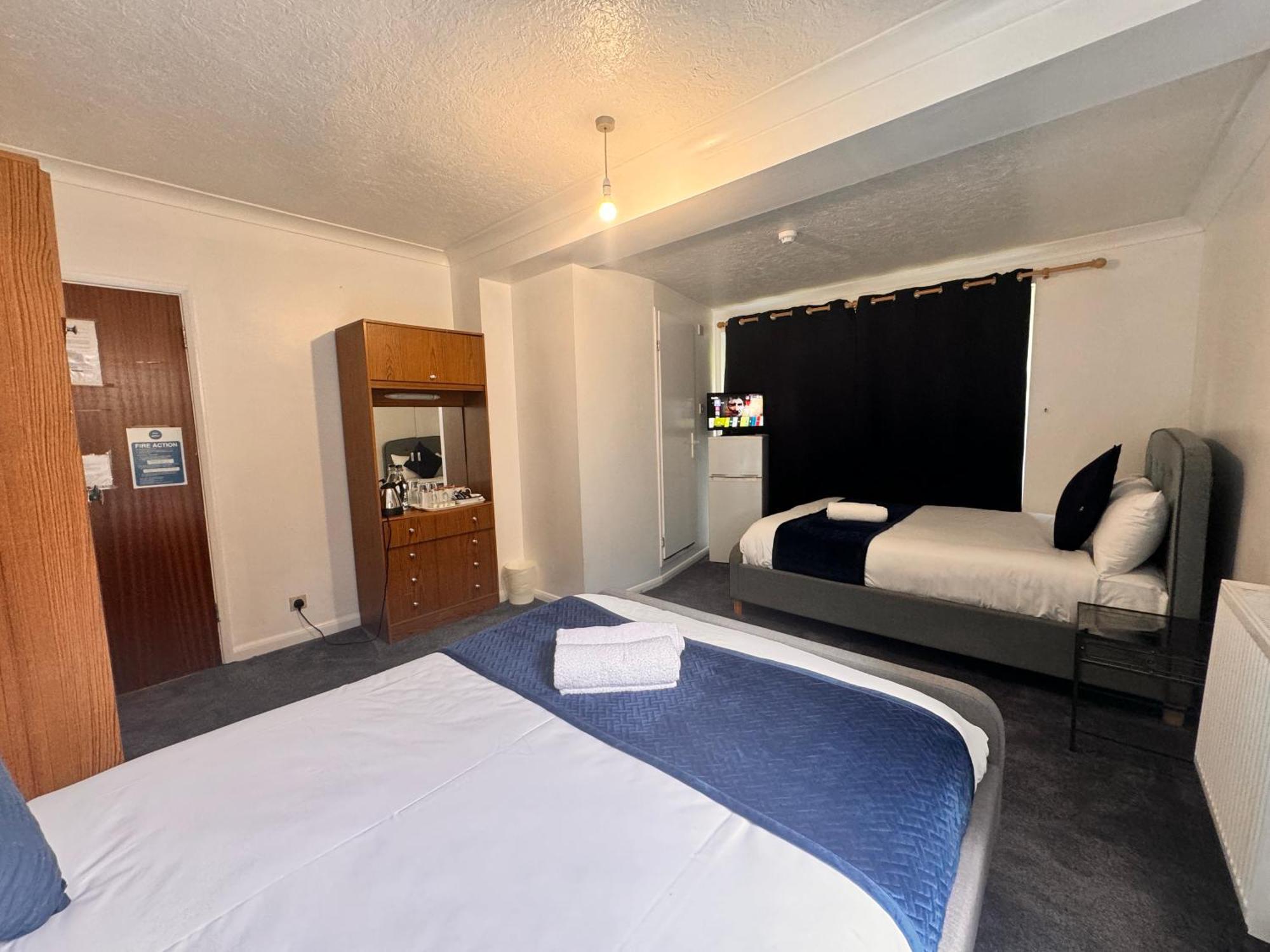 High Trees Guest House Gatwick Horley Exteriér fotografie