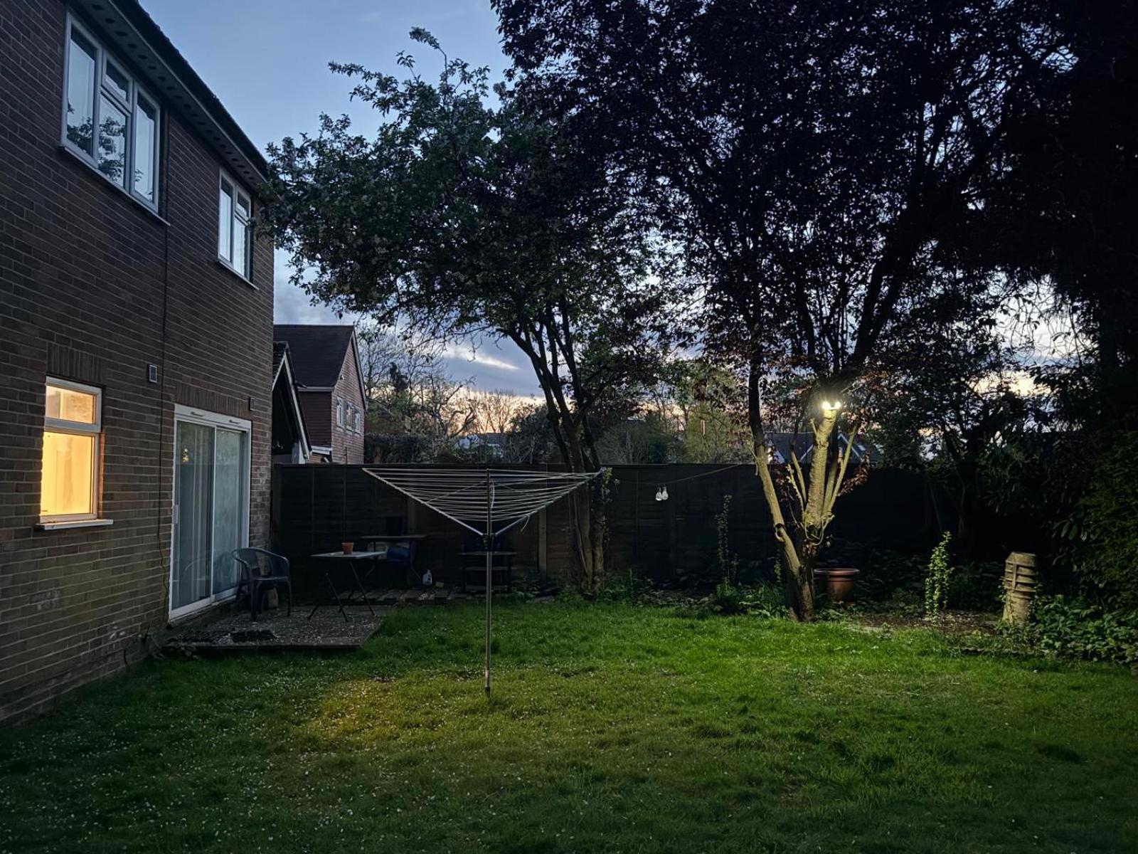 High Trees Guest House Gatwick Horley Exteriér fotografie